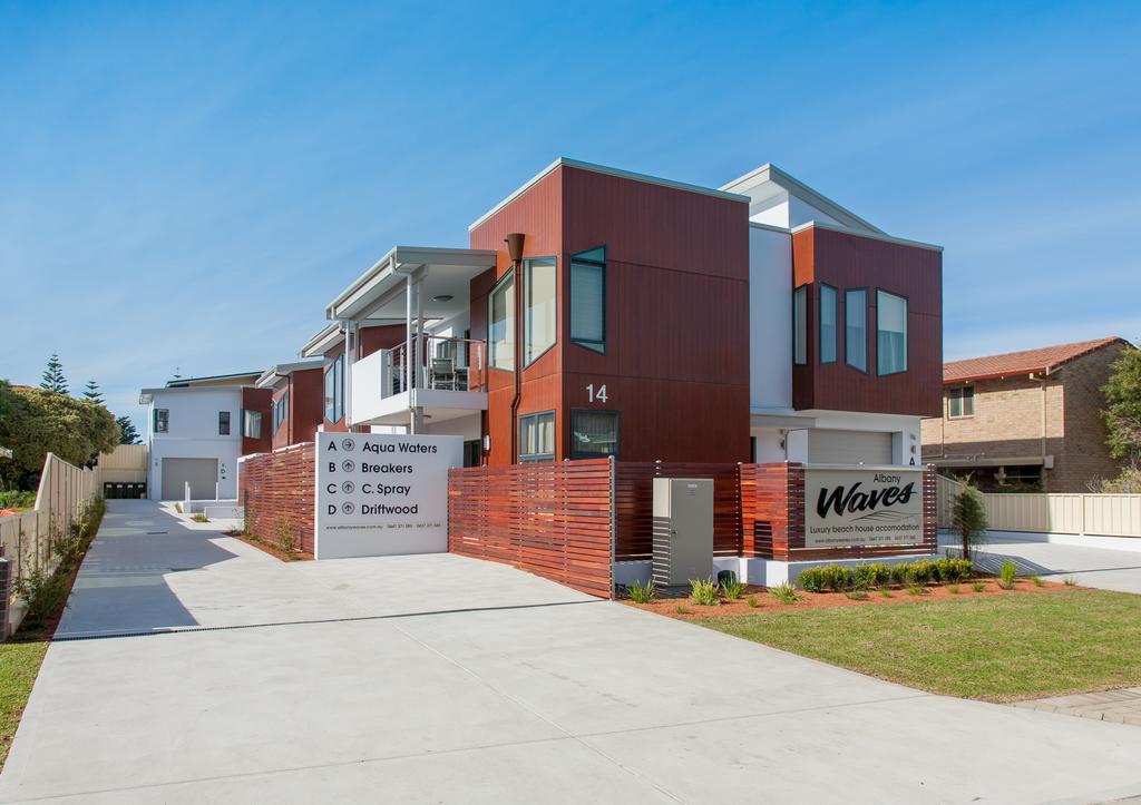Albany Waves Exterior foto